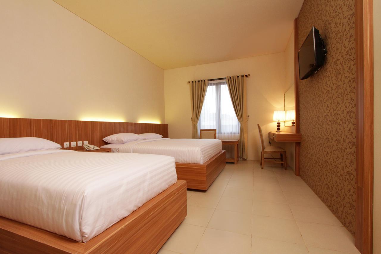 Akasa Hotel Kaliurang Exteriör bild