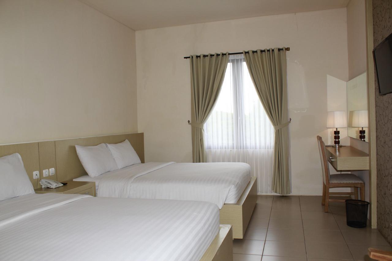 Akasa Hotel Kaliurang Exteriör bild